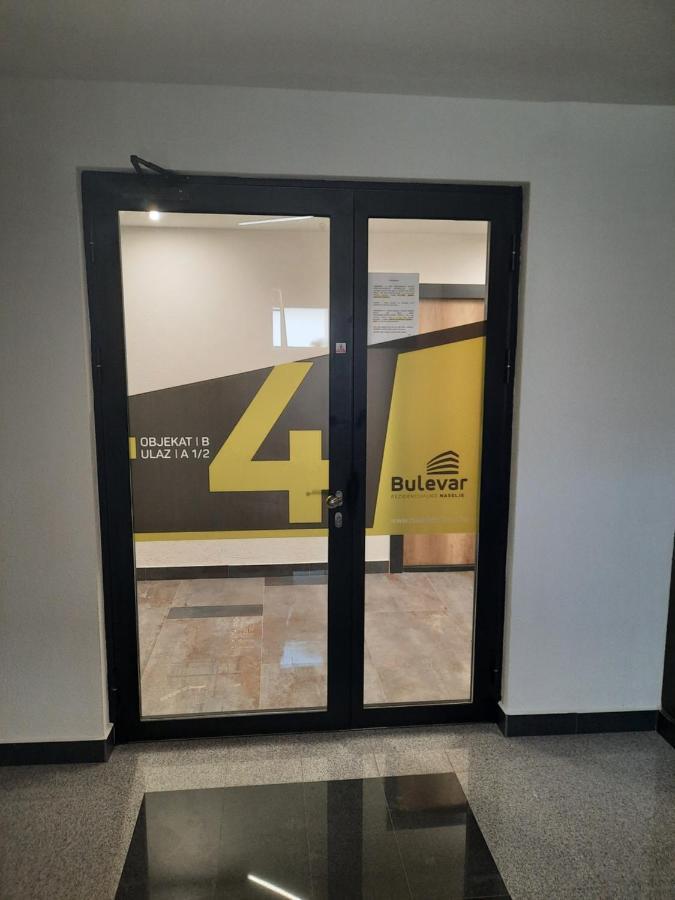 Apartman Bulevar Sarajevo - Free Parking Εξωτερικό φωτογραφία