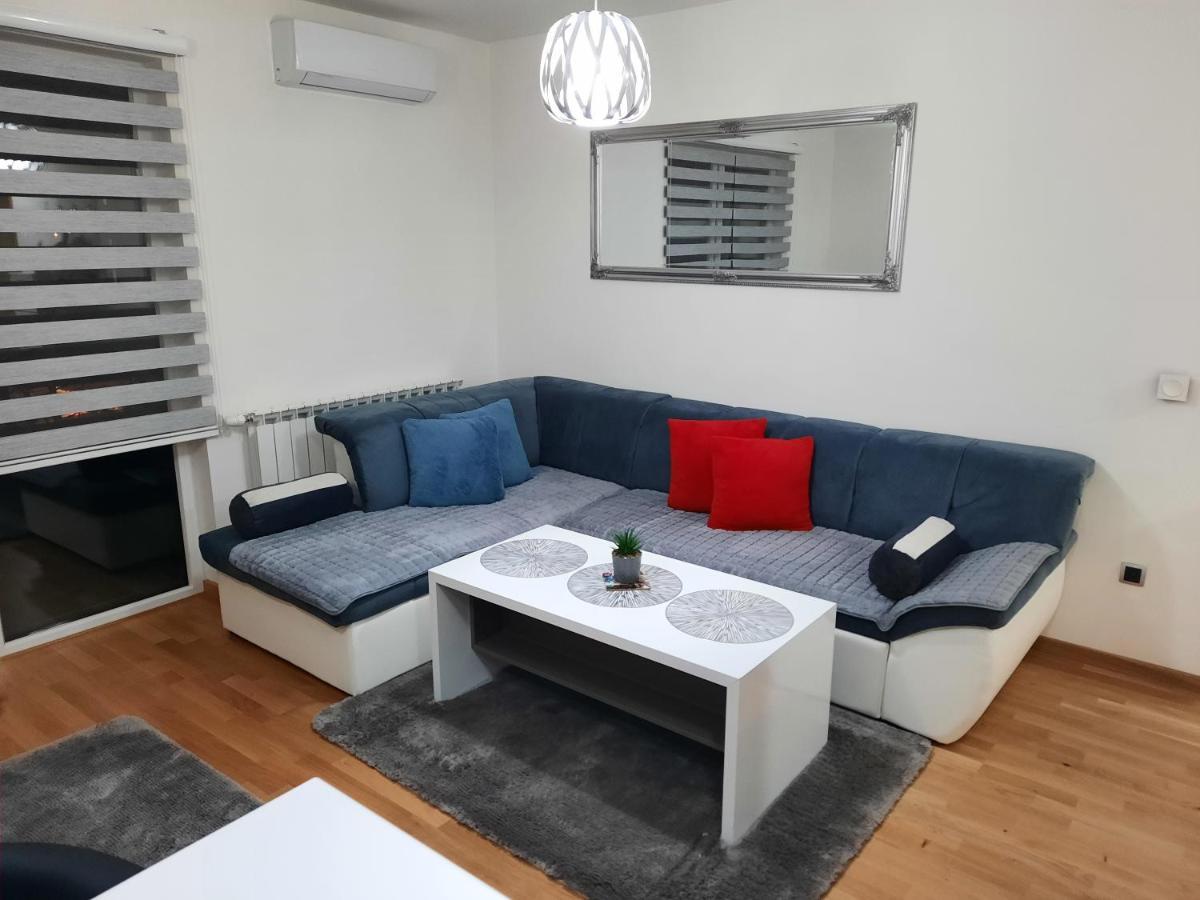 Apartman Bulevar Sarajevo - Free Parking Εξωτερικό φωτογραφία